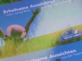 Schillernde Folie statt teures Spezialpapier