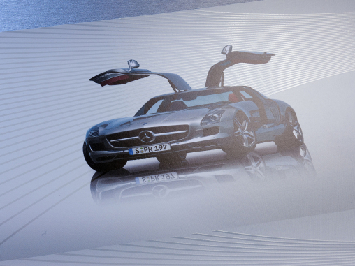 SLR, Liniendesign im Relieflack | Referenzen von RIEKER 